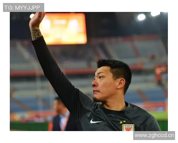 刷新个人纪录感动全场 球员赛后难掩激动泪洒球场